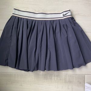 Nike dry fit tennis skirt with attached shorts